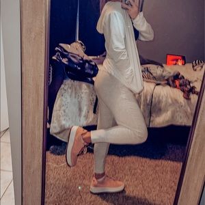 Meet your Posher, Chloe